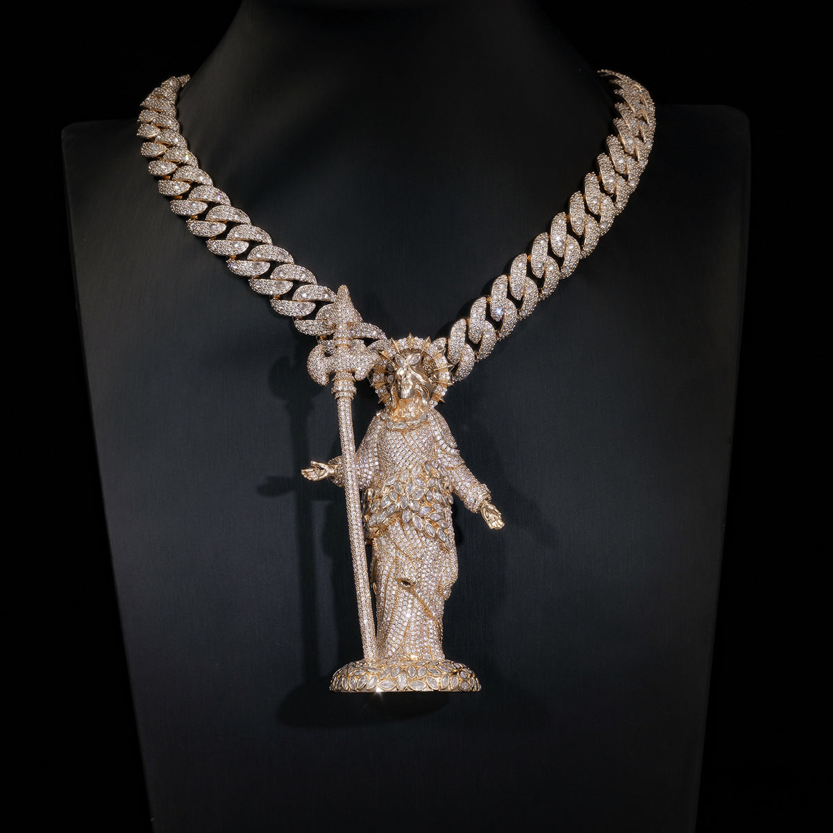 Luxury Heavy-Duty Statue of Liberty Large Men Pendant, Fully Iced Out Moissanite, Rare Collectible Hip Hop Jewelry